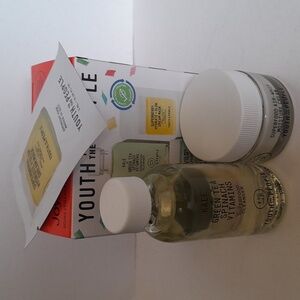 Youth to the People Glow Mask Superfood cream vitamins Green tea kale berry
